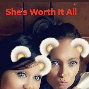 Meet your Posher, Carrie